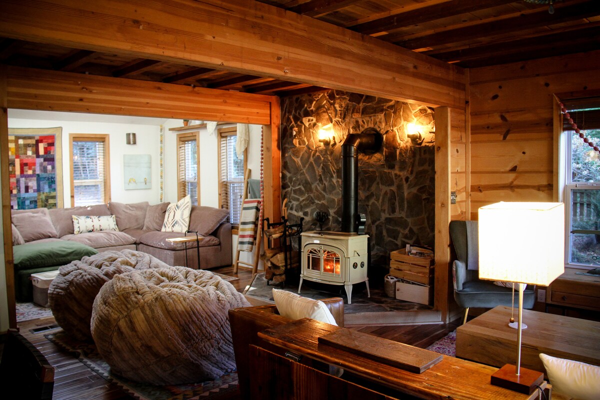 Living room and stone fireplace